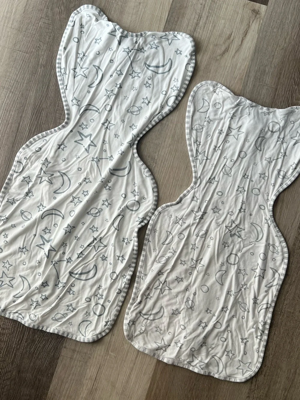 Love to Dream Swaddle Sleep Sack Bundle Bamboo size Small and Medium 1.0 TOG - Picture 7 of 8
